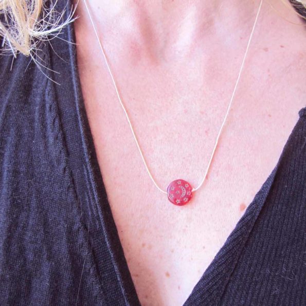 perle verre lune rouge